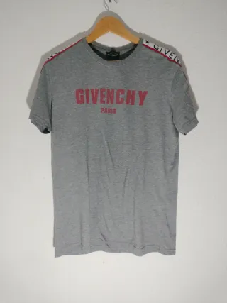 Camiseta Givenchy Paris Talla XL