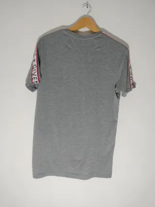 Camiseta Givenchy Paris Talla XL