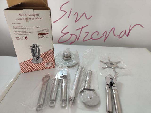 Set 4 Utensilios Cocina con Soporte