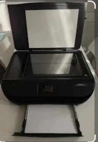 Impresora HP ENVY multifunción negra