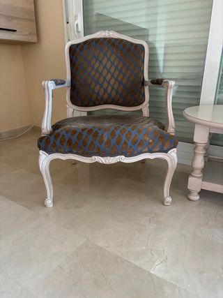 Juego 2 Sillas y Mesa Auxiliar