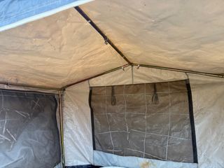 Tienda de tela para leña