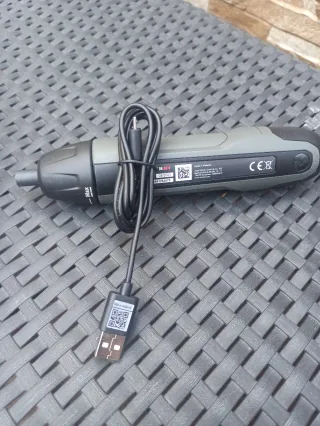 Destornillador Nuevo a batería AS4 RE