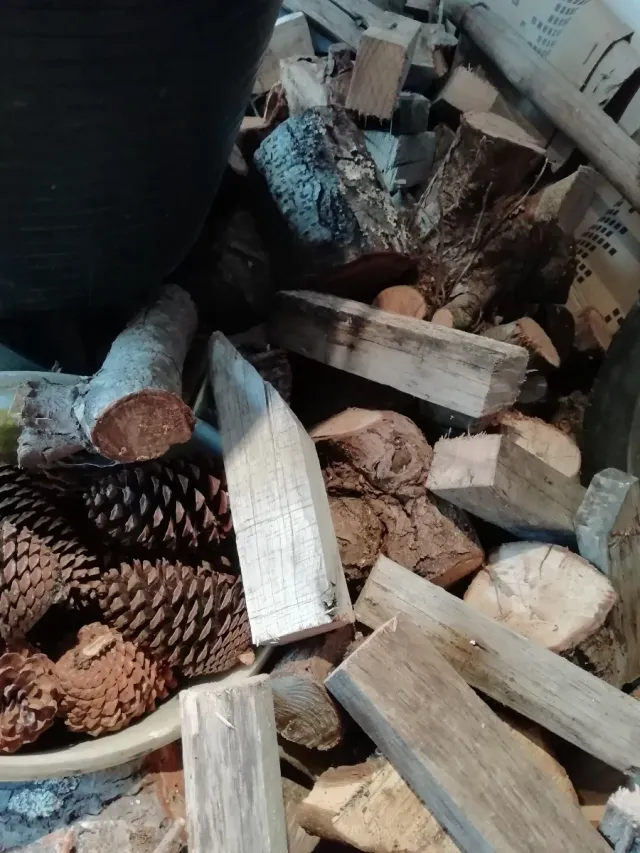 Leña de abeto para venta al por menor