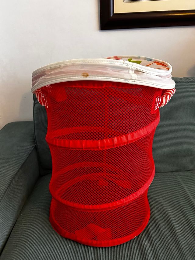 Cesto de juguetes con números