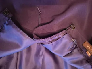 Traje morado con estampado Falda talla 46