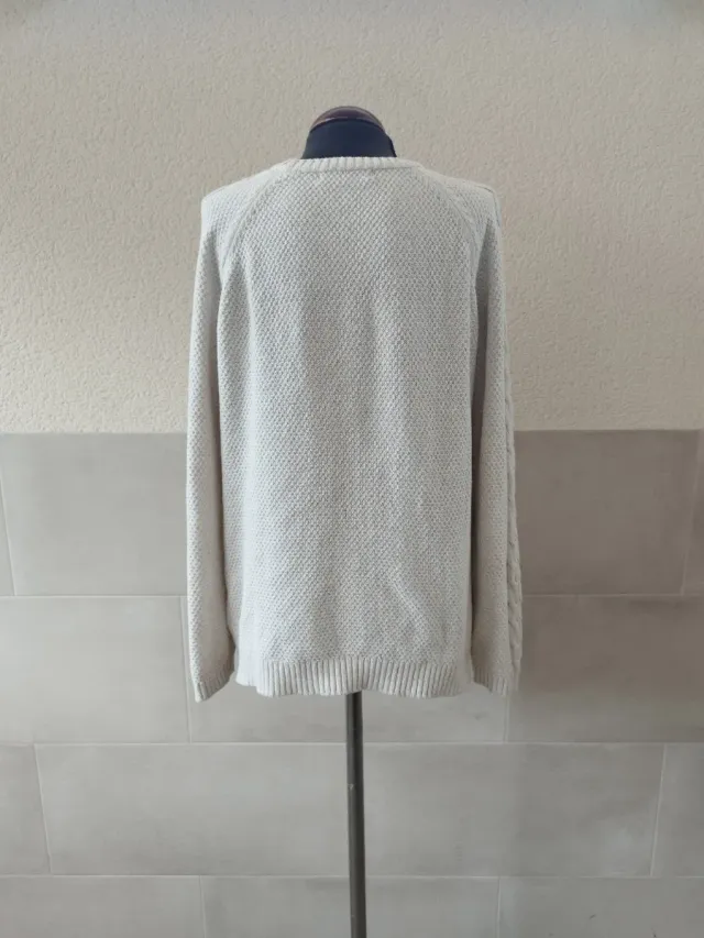 Jersey punto Stradivarius T. S.