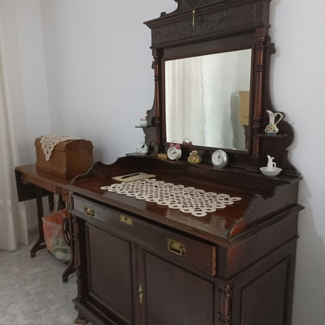 Aparador Cómoda Siglo XIX