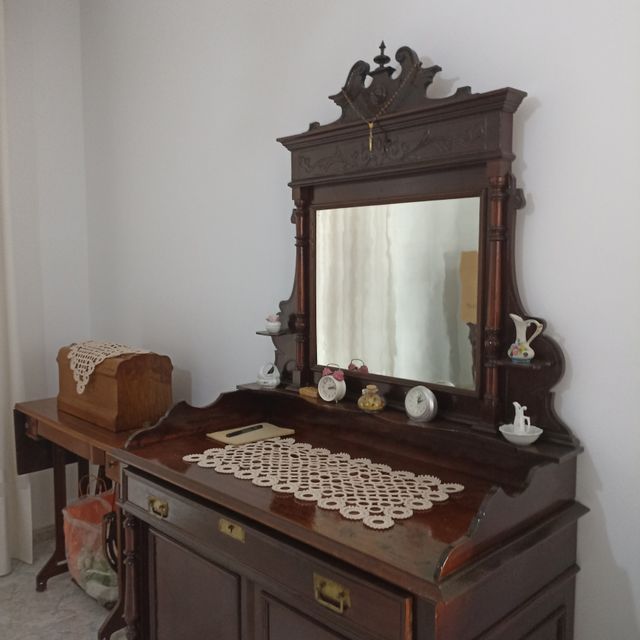 Aparador Cómoda Siglo XIX