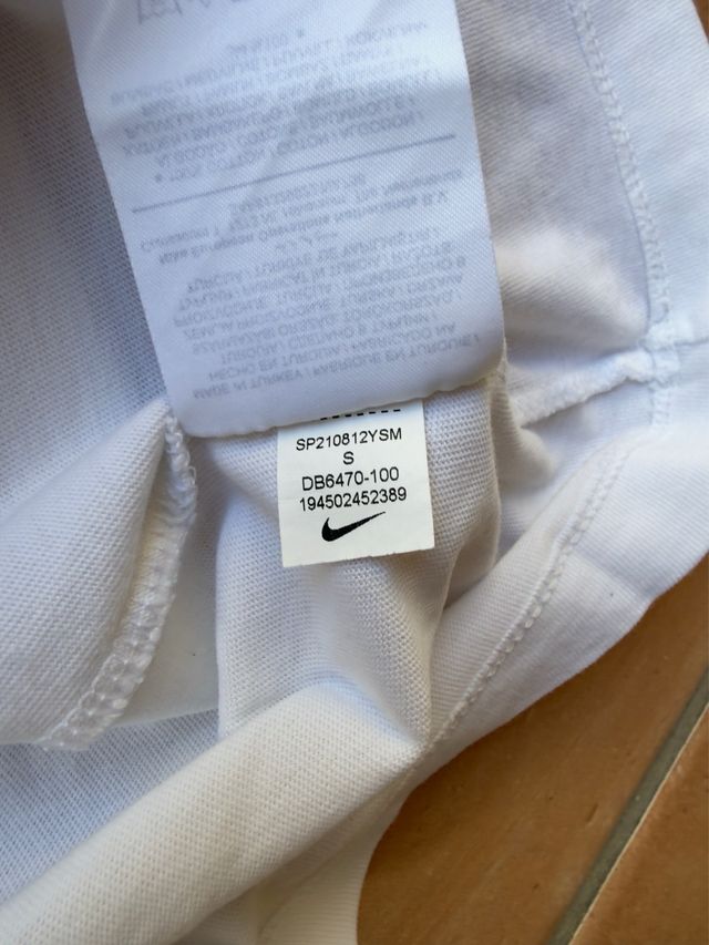 Camiseta Nike Blanca