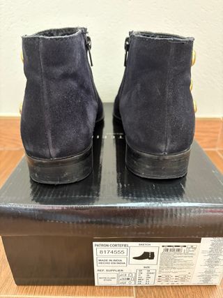 Botines Ante Azul Cortefiel