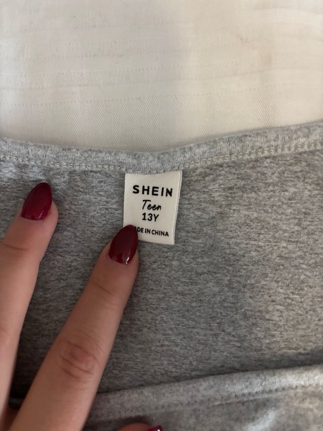 Body escotado gris manga larga