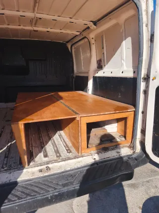 Mueble camper cama/sofá Ford Transit