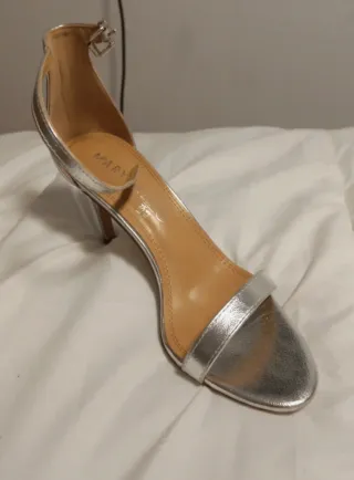 Zapatos tacón plateados Marypaz talla 39