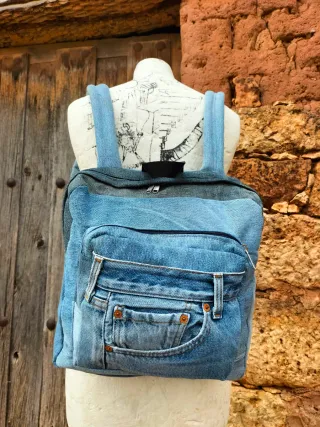 Mochila vaquera tamaño medio