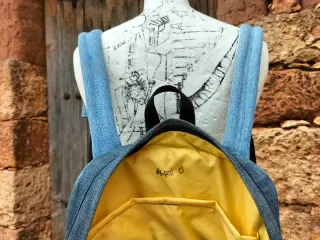 Mochila vaquera tamaño medio