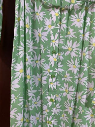 3 X 2 Vestido S marca Tiffosi flores margaritas