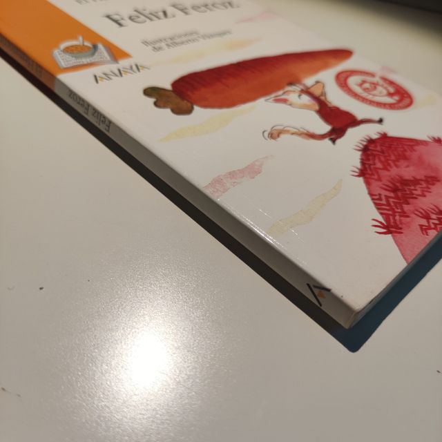 Feliz Feroz (Sopa De Libros) (Spanish Edition)