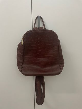 Mochila marrón efecto piel cocodrilo