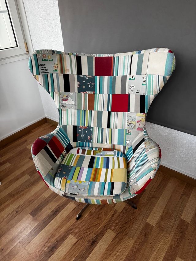 Sillón Huevo Diseño Pop Multicolor