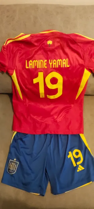 Equipación España Adidas Talla 26