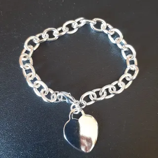 Bracciale a catena con ciondolo a cuore