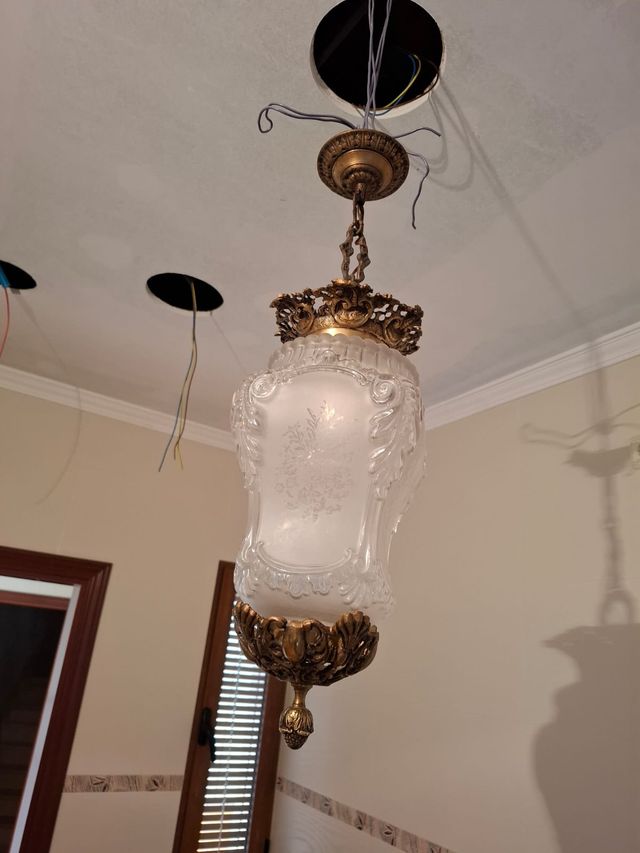 Lámpara antigua bronce y cristal 65cm