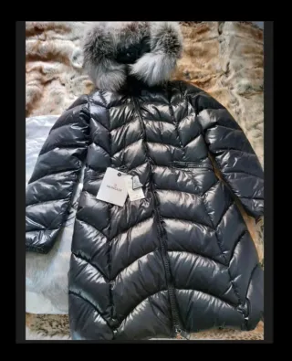 ANORAK FULMARUS CON CAPUCHA -Precio Negociable-