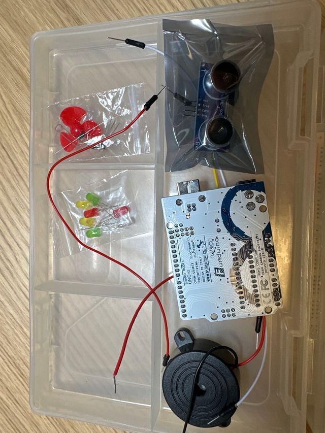 Kit Arduino UNO con componentes