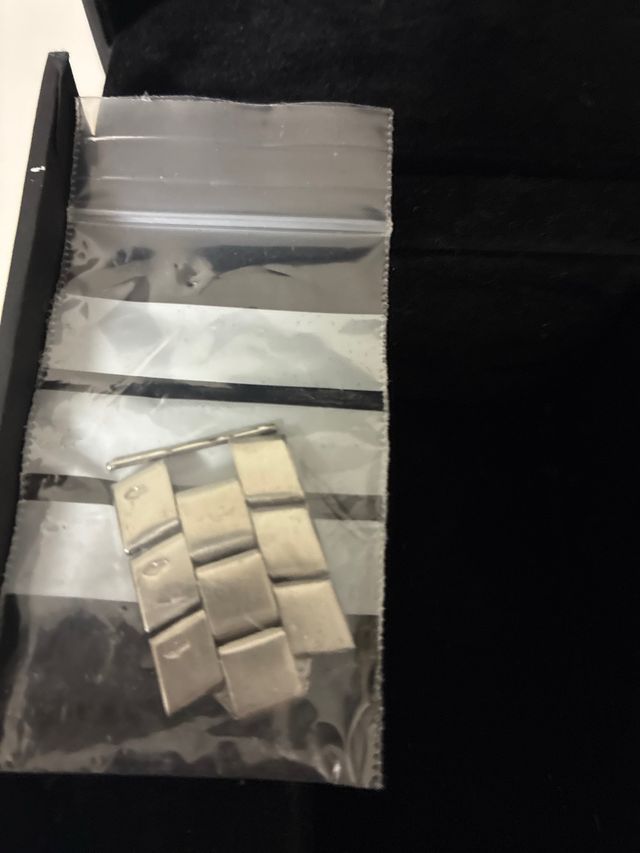 Reloj Lotus Negro Caja y Eslabones