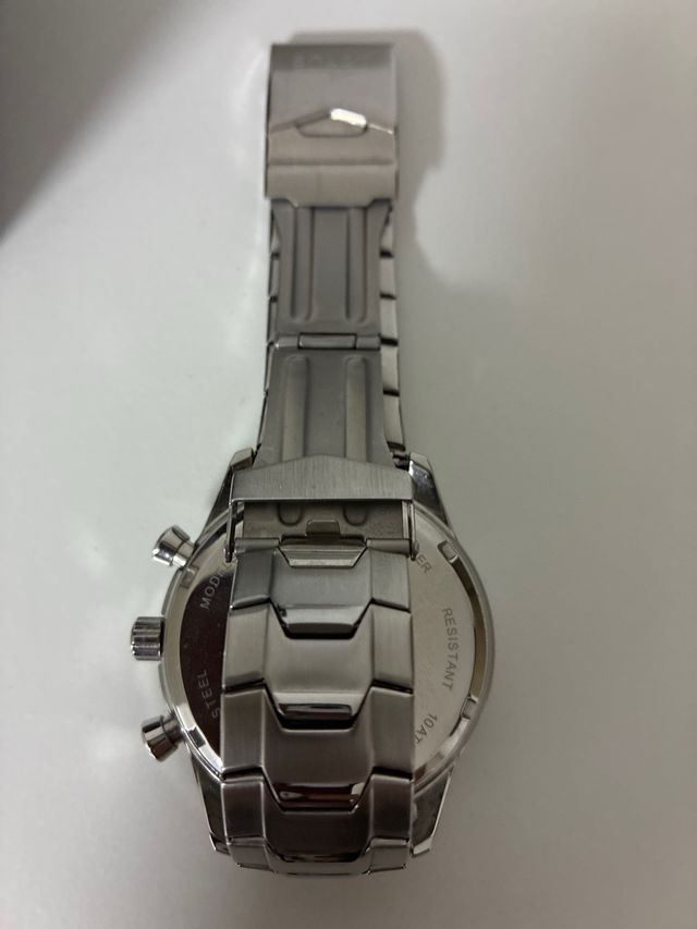 Reloj Lotus Negro Caja y Eslabones