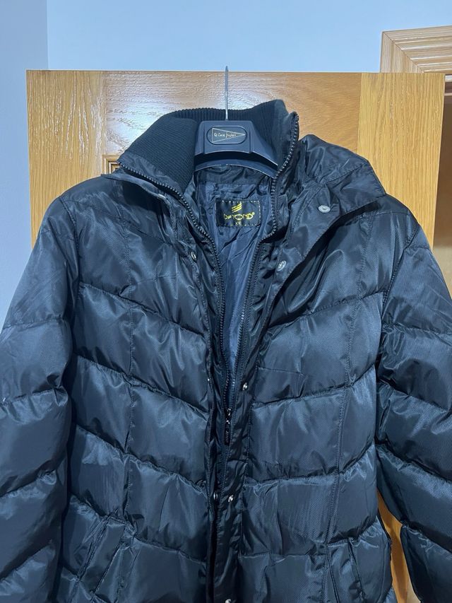 Parka negra sin estrenar