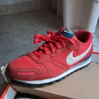 Nike Air Waffle Rojas Talla 44