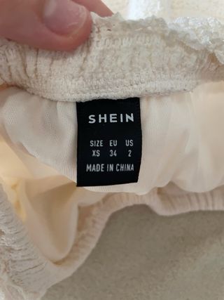 Falda blanca, talla XS.