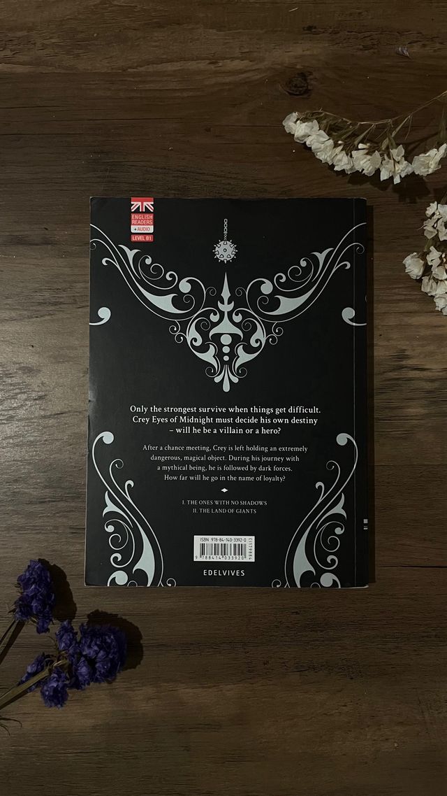 Eyes of midnight (The land of giants)