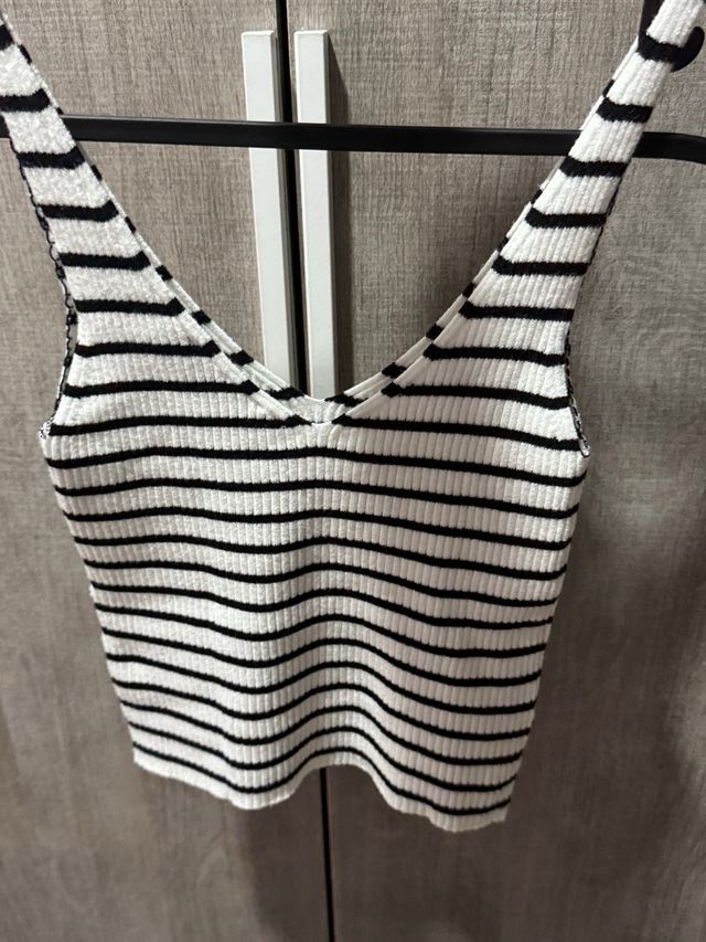 Top Stradivarius feminino