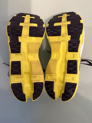 On Cloudmonster Hyper Talla 39