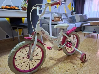 Bicicleta infantil Hello Kitty