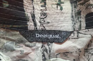Falda Desigual Estampada
