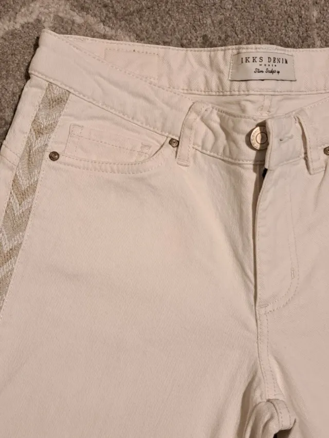 Pantalón blanco IKKS con detalle lateral