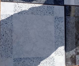 Suelo.,8€m² 13'27m²