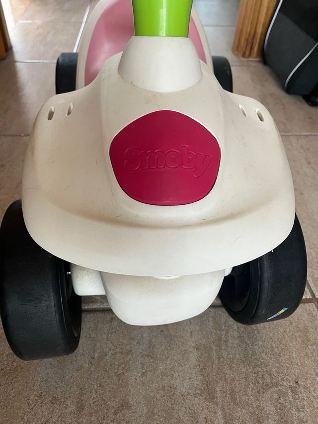 Correpasillos Smoby rosa y blanco