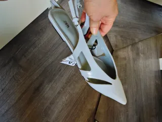 Zapatos Slingback Puntiagudos