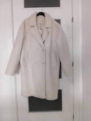 Abrigo mujer blanco nuevo