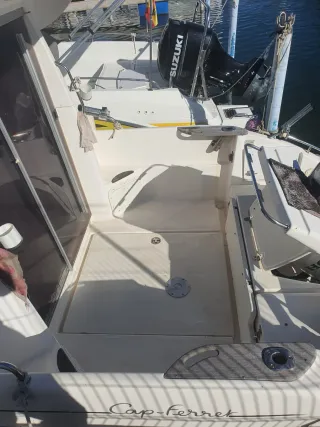 Barco pesca-paseo B2 Marine Cap Ferret 722 tc