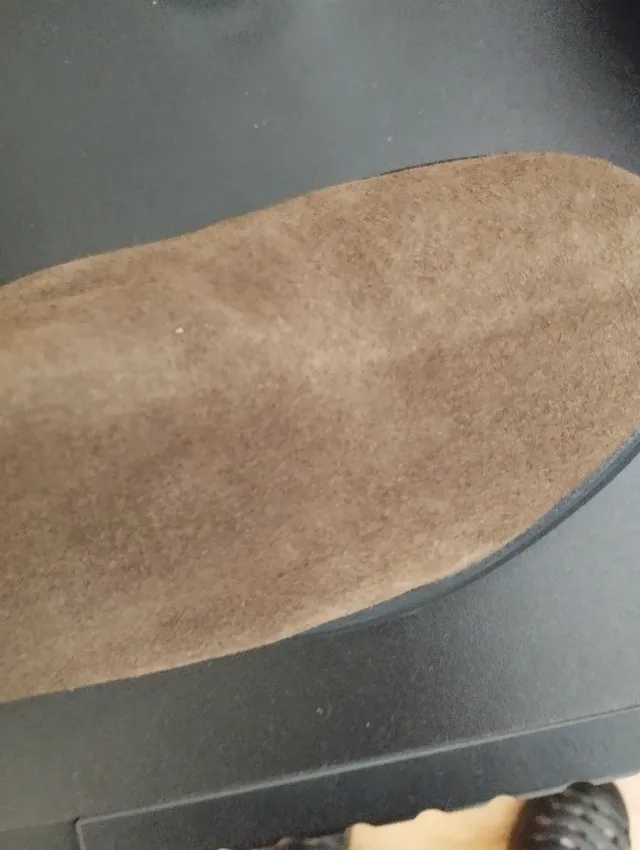 Botas altas de ante verde/marrón. Un uso