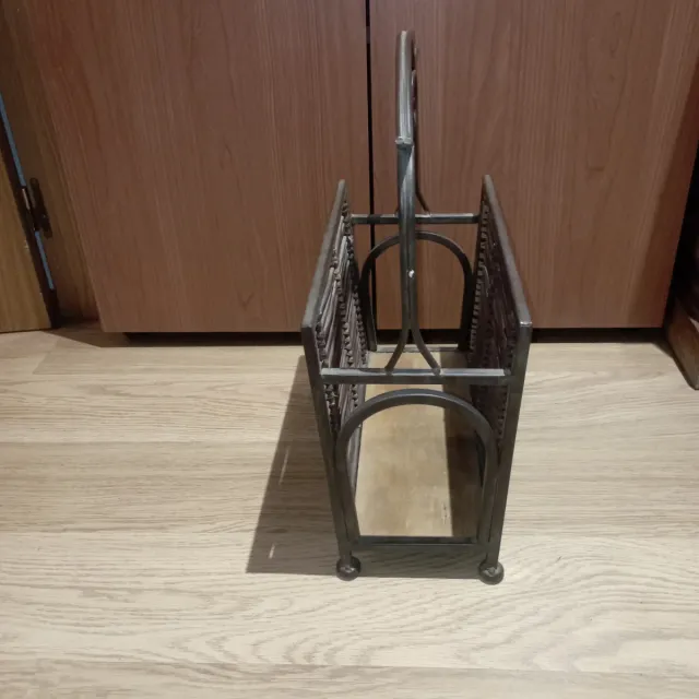 Revistero metal y madera