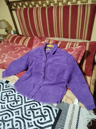Sobrecamisa Zara oversize morada T.XS