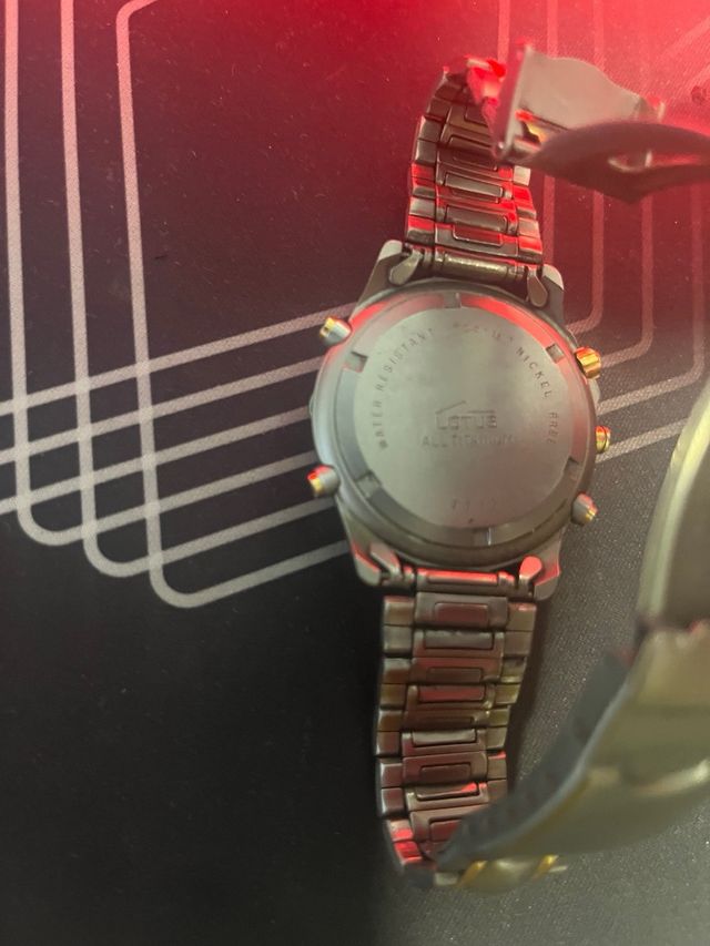 Reloj Lotus Al Titanium originial Poco Usado