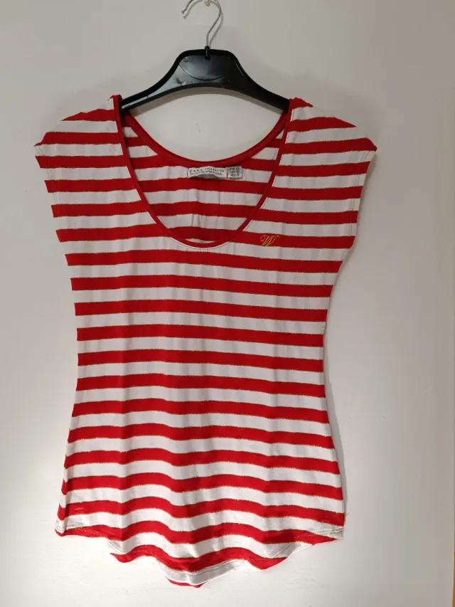 Camiseta Zara Rayas Rojas y Blancas